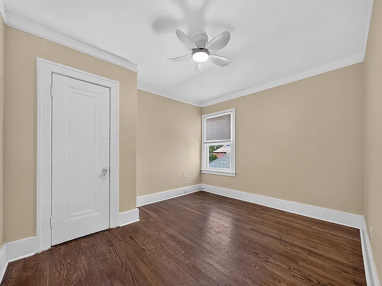 4812 Chalmers Ave — Photo 6