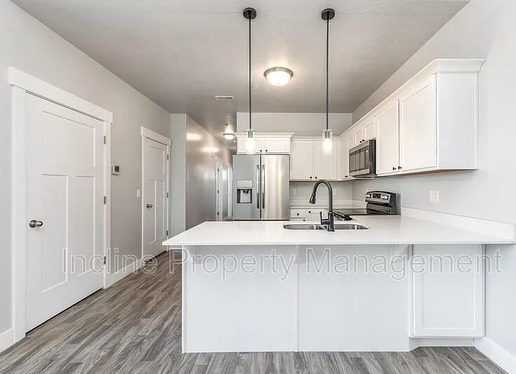 63 W Seasons Dr — Photo 4
