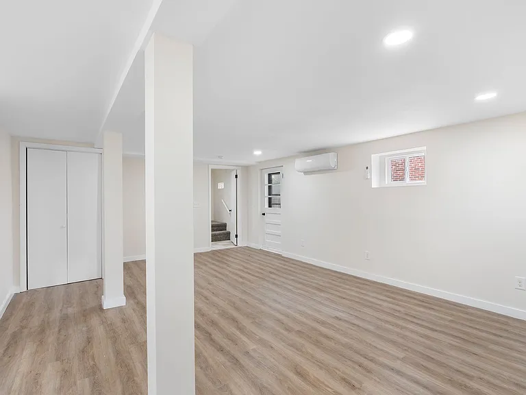 1036 Seymour Ave #A — Photo 26