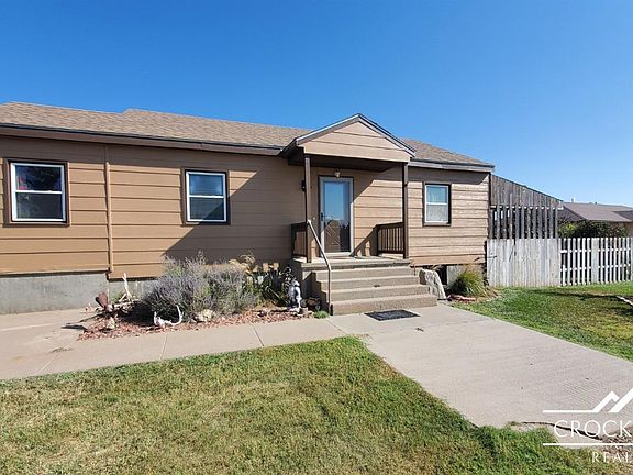 4th image of 7325 Lindsay Dr