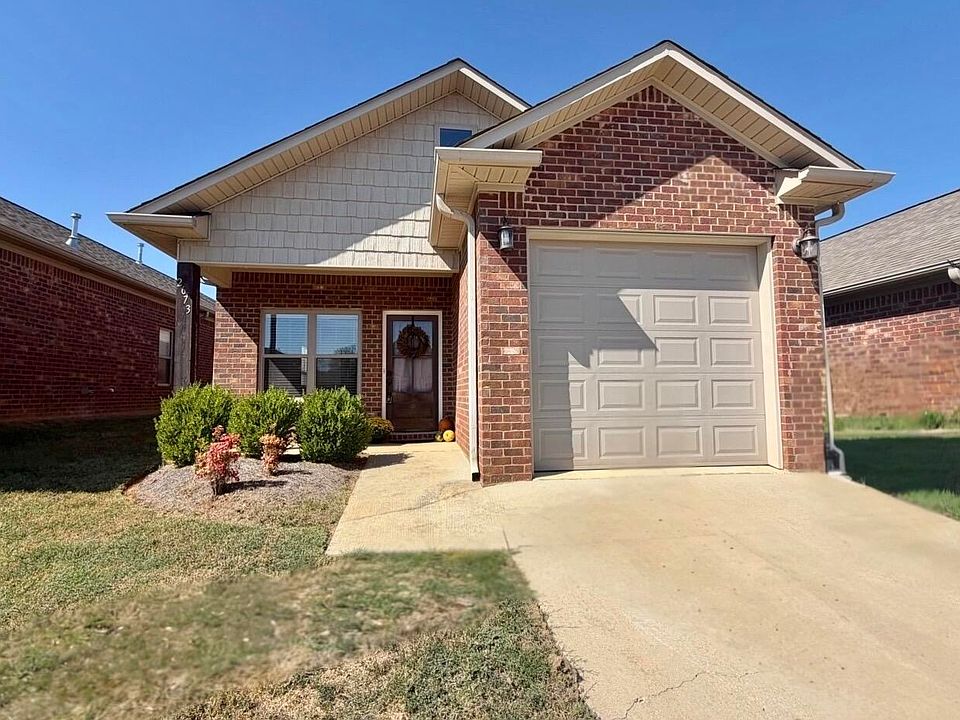 1st image of 2673 Prairie View Cir