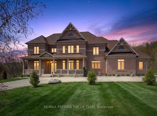 102 Pine Hill Rd, Bradford West Gwillimbury, ON L3Z 0H1