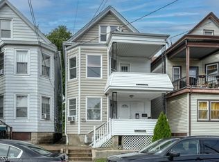 253 N 8th St, Prospect Park, NJ