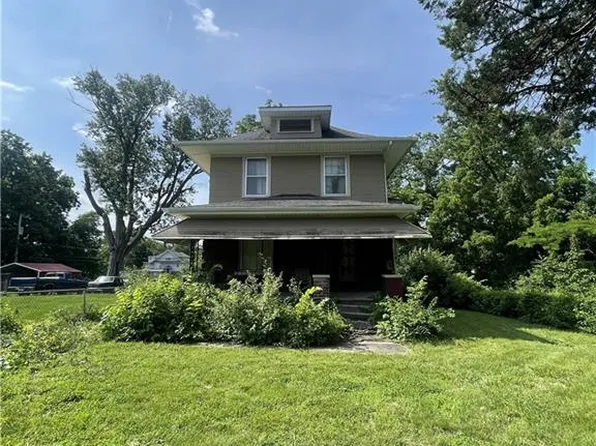 2717 E 35th Ter, Kansas City, MO 64128