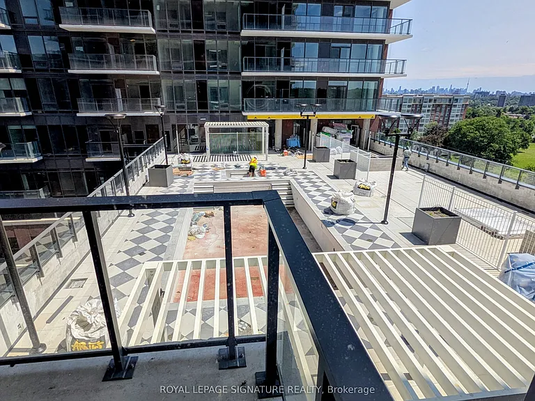 4010 Eglinton Ave W #807 — Photo 8