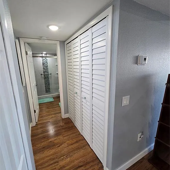 7600 Sun Island Dr S #306 — Photo 8