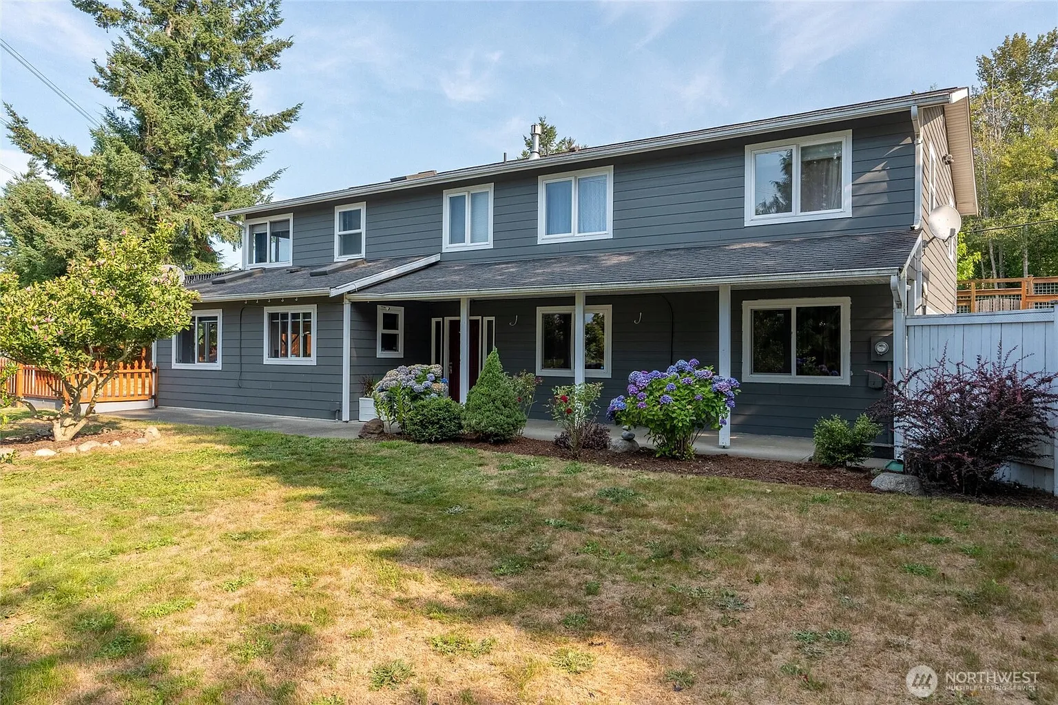 9695 Terrace Avenue photo 1