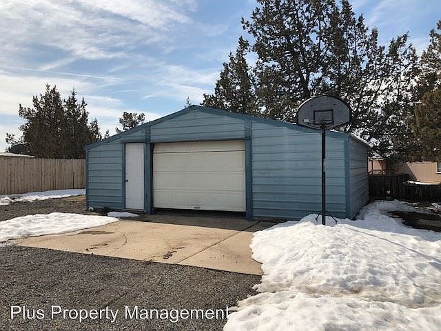 2nd image of 13945 SW Canyon Dr