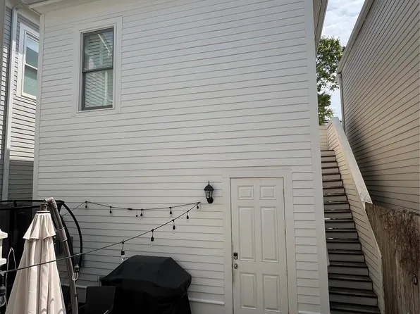 216 W 24th St #B, Houston, TX 77008