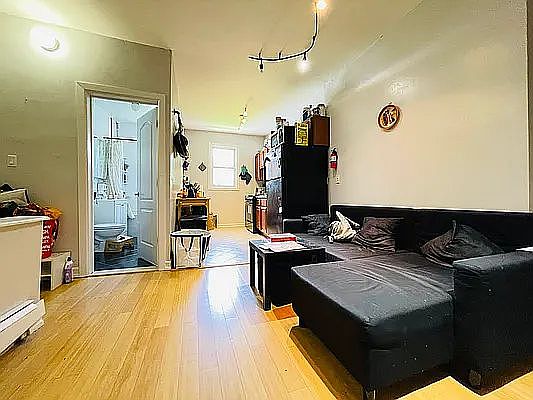 1st image of 207 Sumpter St #3