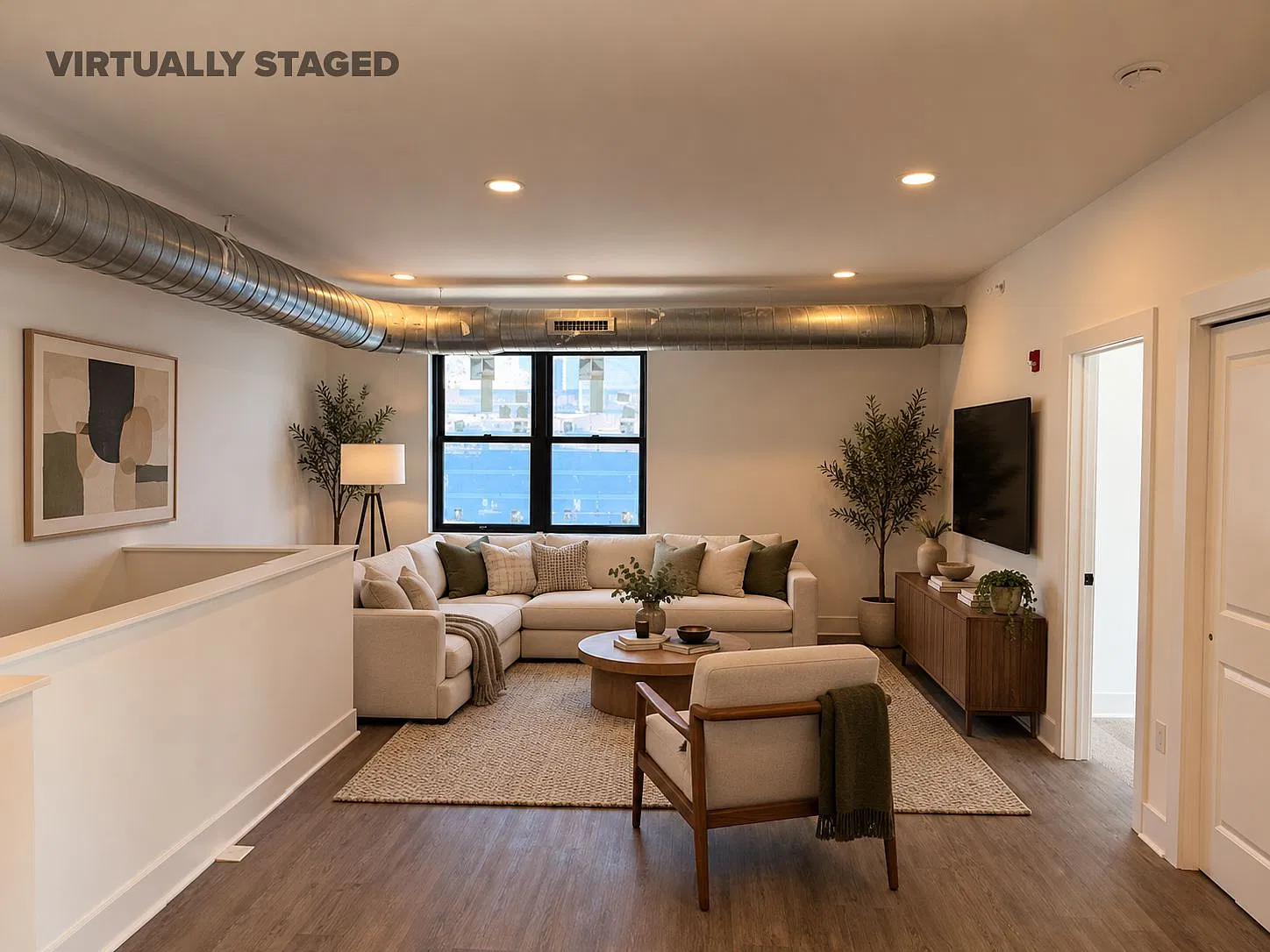2 bed, 750 sqft, $1,950 — Photo 2