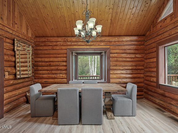 4th image of 49 Idlewild Pl #B