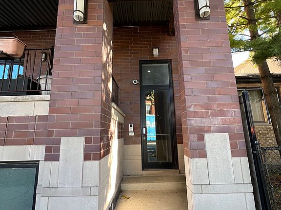 2nd image of 3111 N California Ave #3