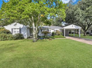 806 N Hickory St, Summerville, SC 29483