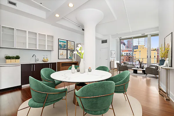 Rented by REAL New York | media 31