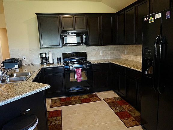 2nd image of 3018 Village Creek Dr