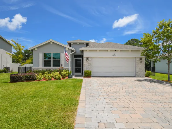 5970 SE Skyblue Circle, Stuart, FL 34997