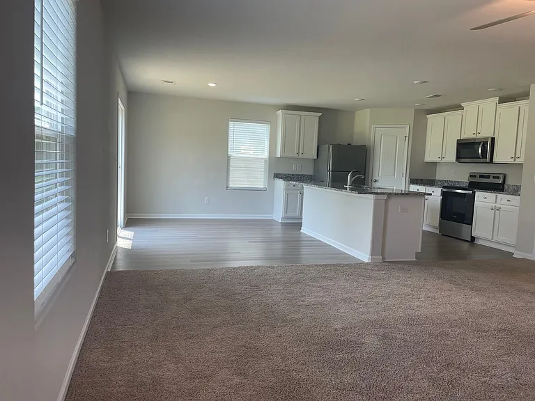 516 Morning Mist Rd — Photo 3