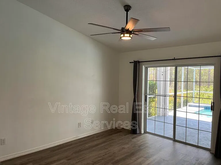 9411 Willow Cove Ct — Photo 23