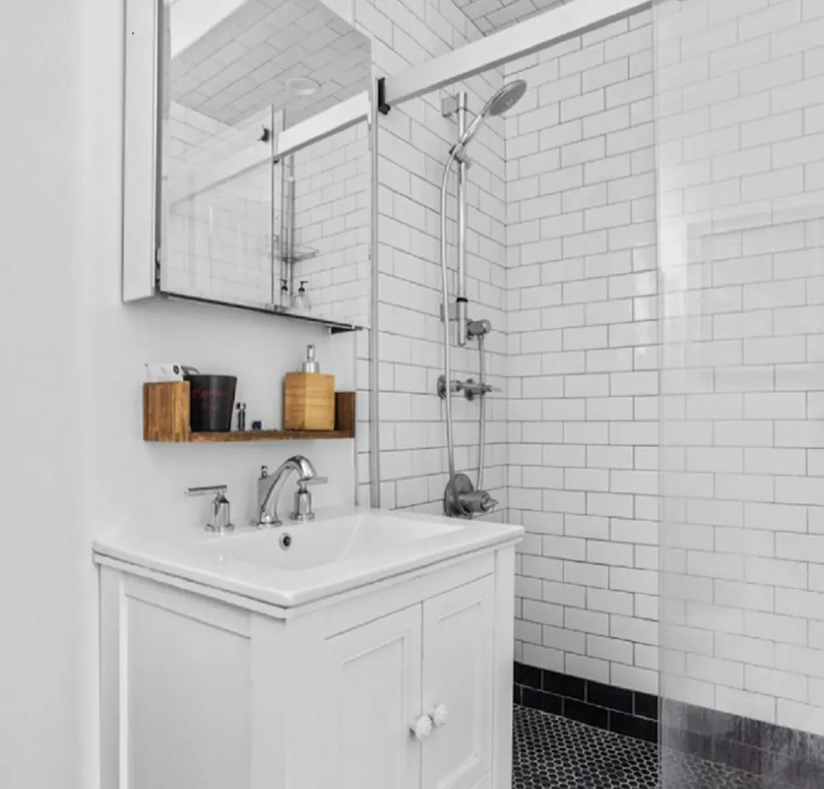 318 Greenwood Avenue — Photo 1