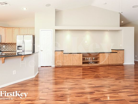 3rd image of 3021 Blush Noisette Ave