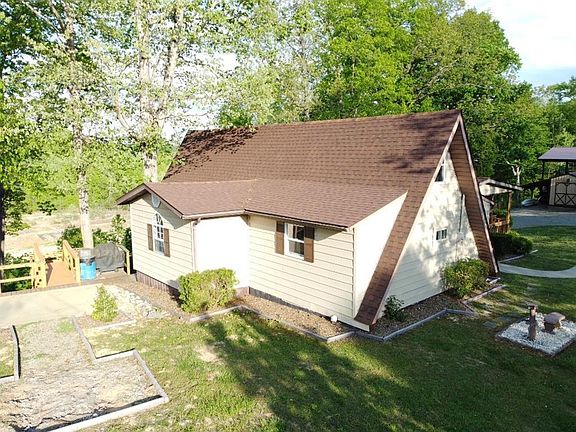 3rd image of 1129 Indian Ridge Rd