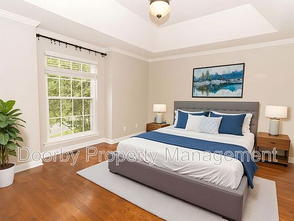 5th image of 510 Woodrose Ln Unit A