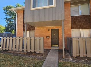 1851 Todd Rd #D-1, Manhattan, KS 66502