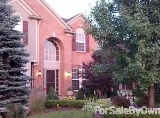 6463 Moonstone Dr, Grand Blanc, MI 48439