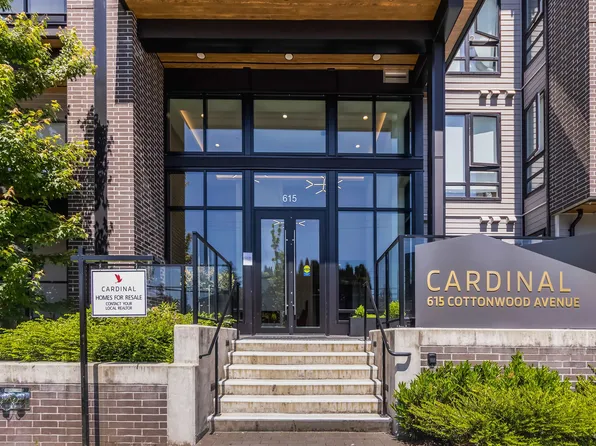 615 Cottonwood Ave #214, Coquitlam, BC V3J 2S5