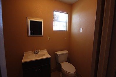 5th image of 403 S Alta Vista St