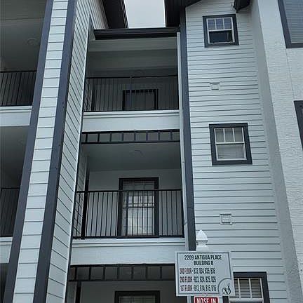 2nd image of 2209 Antigua Pl APT 826