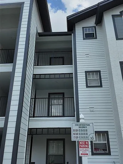 2209 Antigua Pl #826 — Photo 2