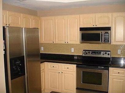 2nd image of 11947 SW 81st Ln