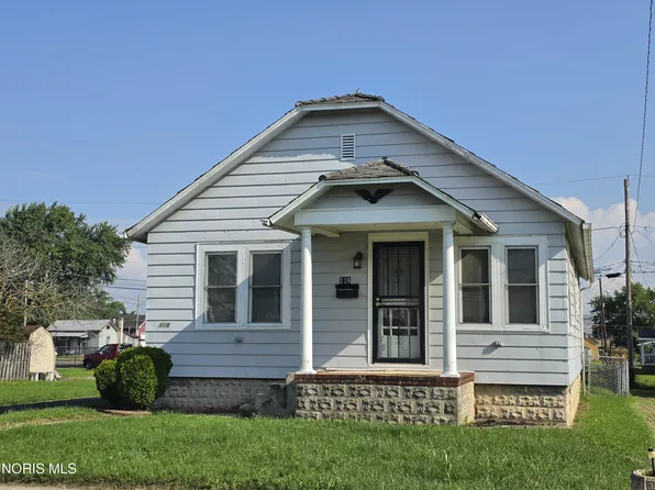 118 Seneca Ave, Fostoria, OH 44830