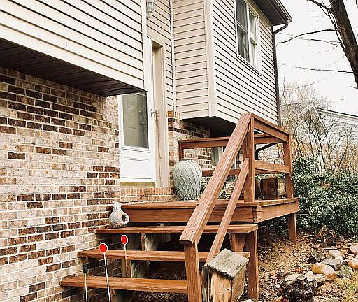 3rd image of 329 E Cherry Ln