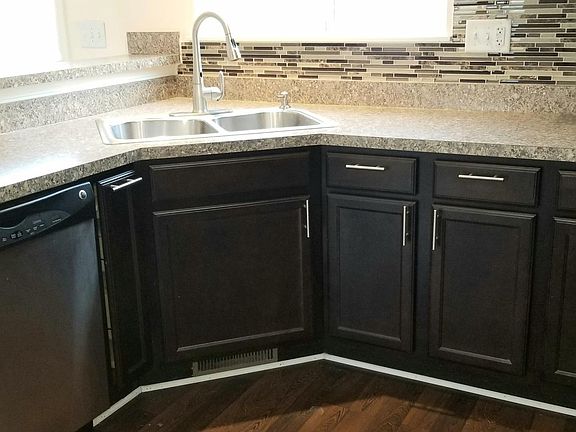 4th image of 1120 Tuscany Dr