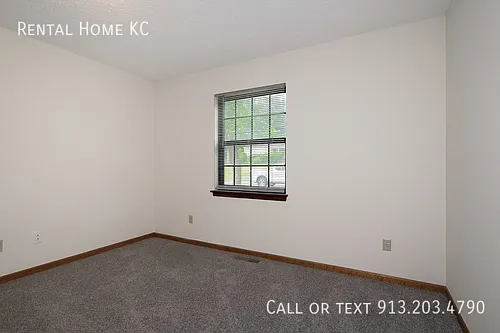 4813 Woodward St — Photo 13