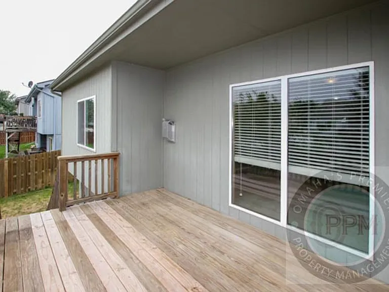 809 Lake Tahoe Dr — Photo 40