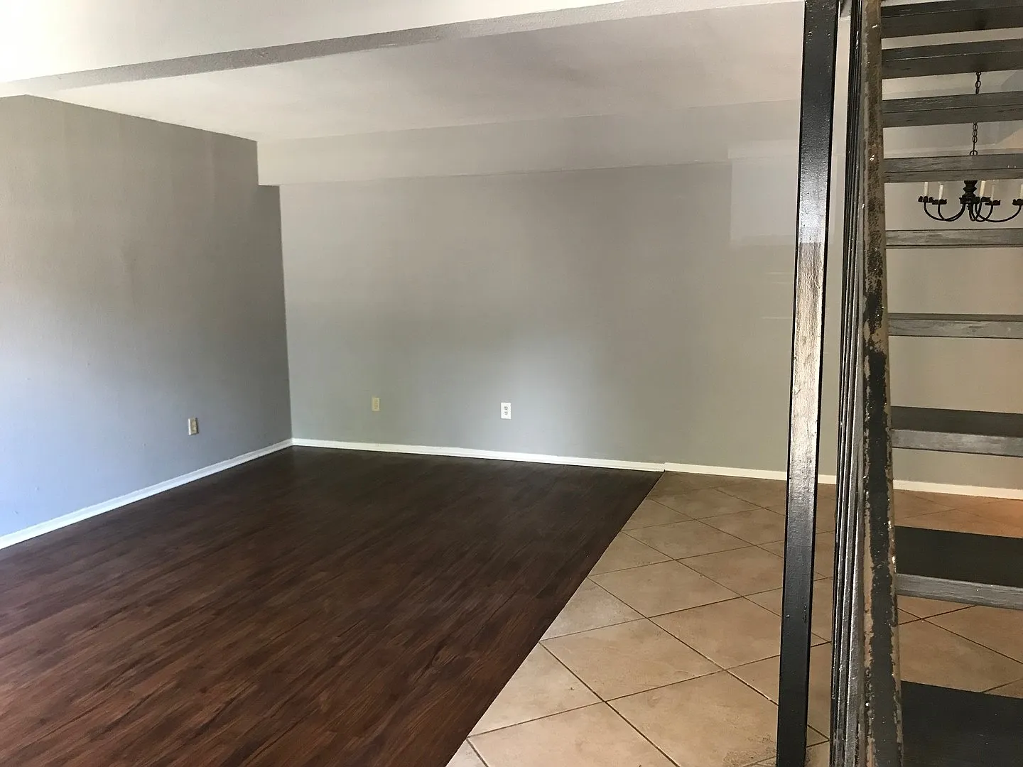 Beautiful updated 2 br townhouse — Photo 3