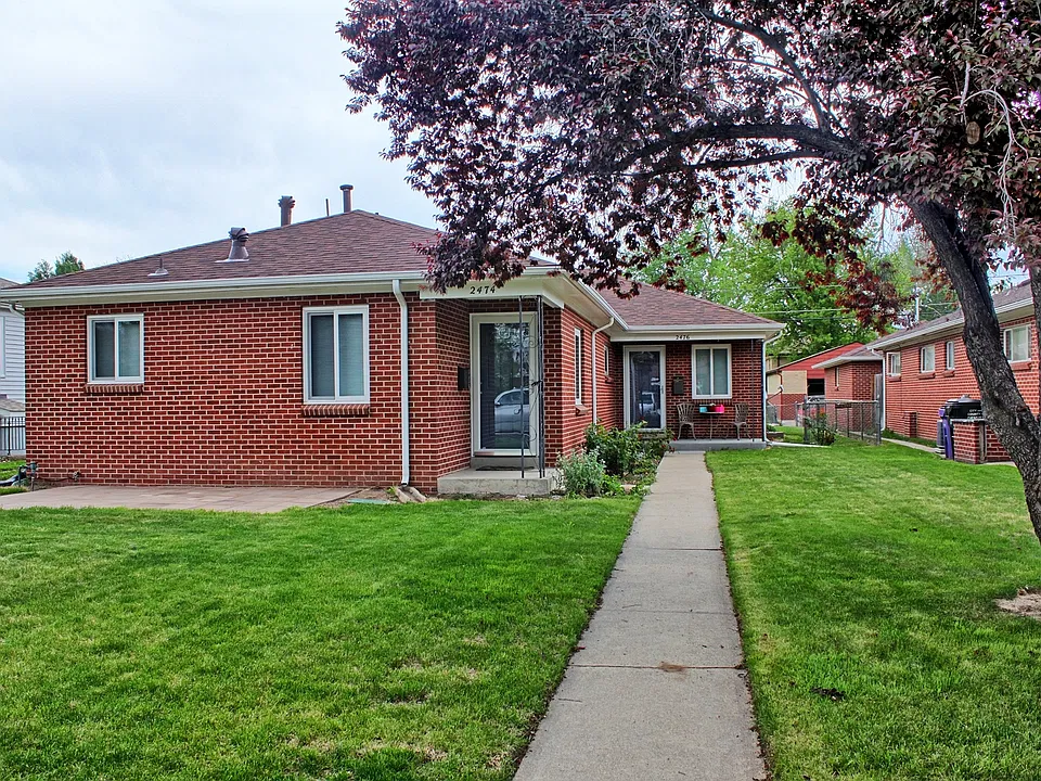 2474-2476 So. Marion St