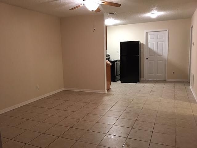 1st image of 1412 W Willis St