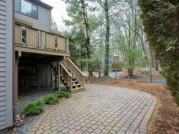 5th image of 18 Treetop Park
