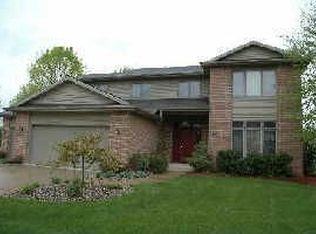 3341 Falcon Ridge Ct NE, Grand Rapids, MI 49525