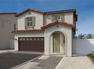 14764 Crater Lake Ln, Fontana, CA 92337