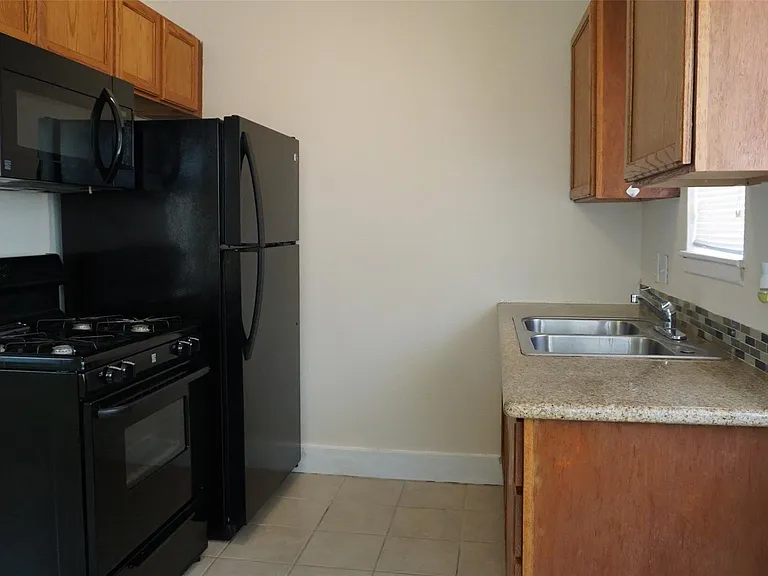 604 Wilson Rd #5 — Photo 12
