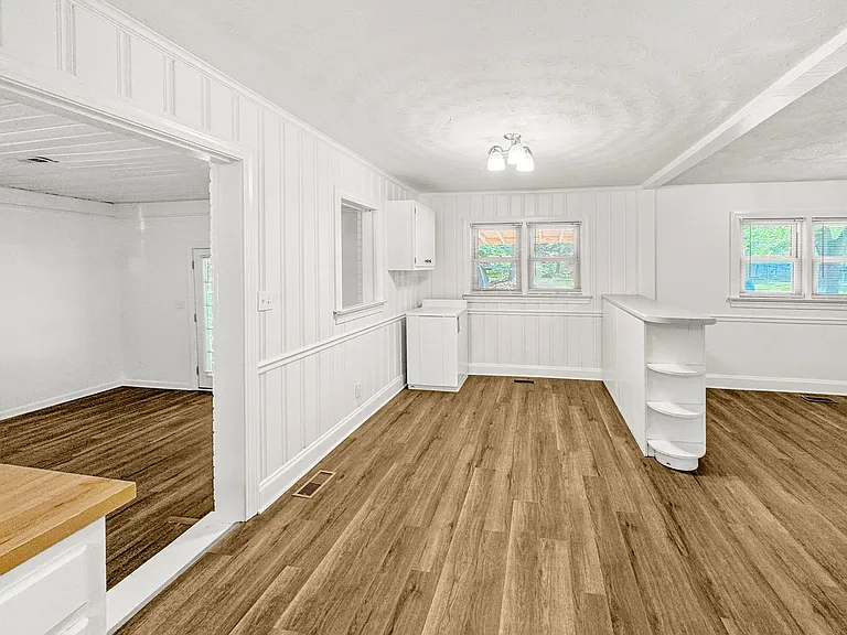 1513 Bethlehem Rd — Photo 11