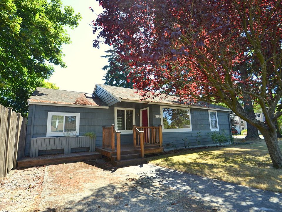 1st image of 13702 Densmore Ave N
