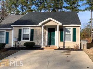 121 Clara Jean Ct, Lagrange, GA 30241