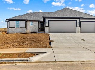 1110 S Gettysburgh Loop, Republic, MO 65738